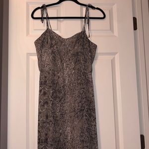 En Creme Dress